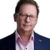 Corporate Headshot of Scott Kantner by Richard Waine Photography